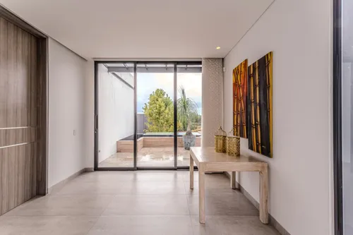 Casa En Venta En Llanogrande. Cod V14030
