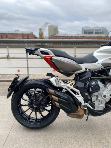 Mv Agusta Stradale