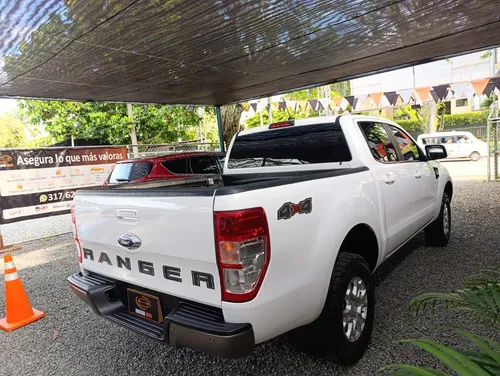 Ford Ranger XLS MT 3.2 DIESEL