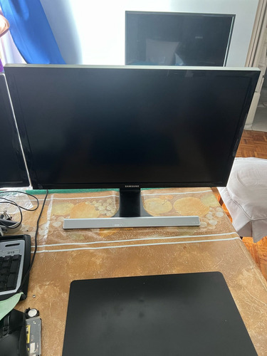 Monitor Samsung Flat 24 Uhd 4ke590 Leer Descripcion Negro (Usado)