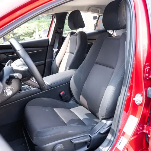 Mazda 3 2.0 Touring Híbrido