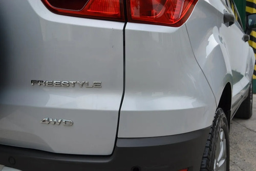 Imagen 17 de 25 de Ford Ecosport Freestyle 2.0 4x4 '2014 / Impecable / Permuto