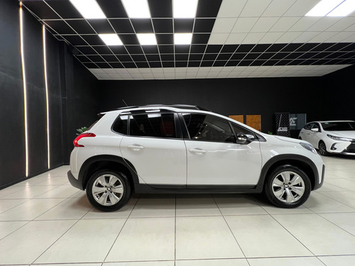 Peugeot 2008 1.6 Allure