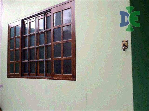 Imagem 2 de 3 de Casa Com 2 Dormitórios À Venda, 120 M² Por R$ 254.400,00 - Residencial Santa Paula - Jacareí/sp - Ca0443