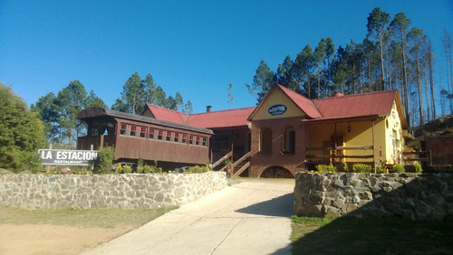 Complejo Sueños Del Bosque Cabañas & Vagones