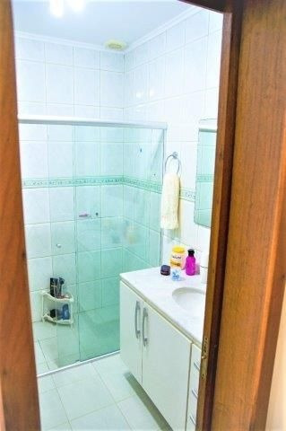 Imagem 10 de 30 de Casa Em Espírito Santo, Porto Alegre/rs De 420m² 3 Quartos À Venda Por R$ 830.000,00 - Ca1336355-s