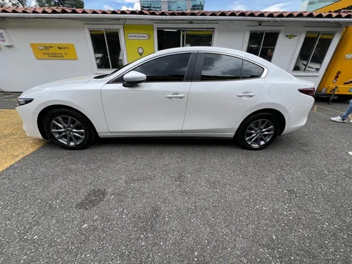 Mazda 3 2.0 Touring