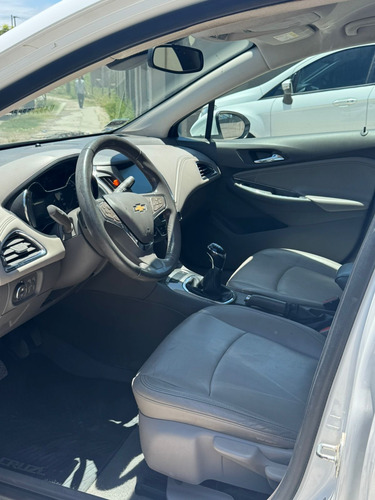 Chevrolet Cruze 1.4 Ltz Sedan
