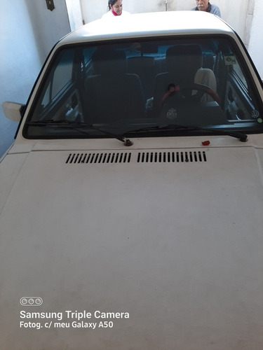 Imagem 2 de 6 de Volkswagen Gol Gol 1.6 Alcool
