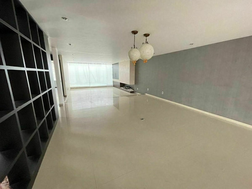Imagen 9 de 12 de Casa Moderna En Venta Lomas Country Club