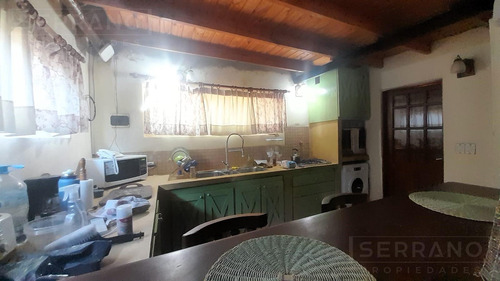 Venta Casa 3 Amb, Pileta, Calle Guiraldes Esq. Larreta, Parque Sakura, Exaltación De La Cruz