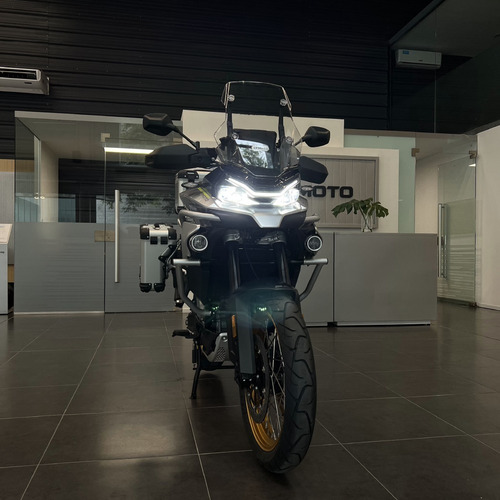 Imagen 17 de 20 de Cf Moto - 800 Mt