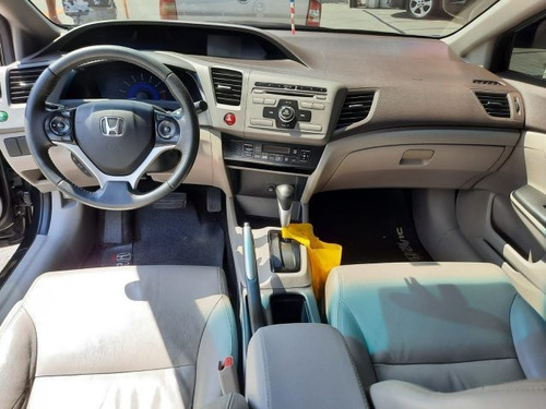 Imagem 9 de 10 de Civic 2.0 Lxr 16v Flex 4p Automático