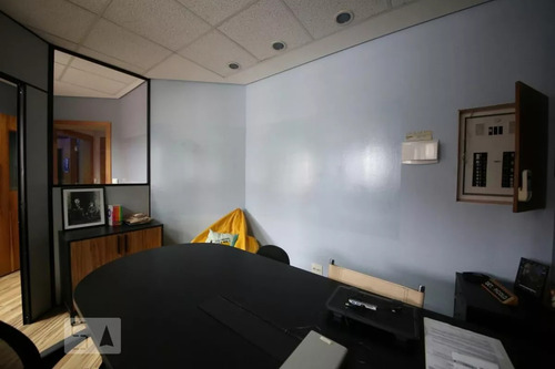 Apartamento Ponto Comercial Para Alugar Com 118m², 2 Quartos E 2 Vagas
