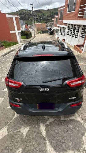 Jeep Cherokee Longitude