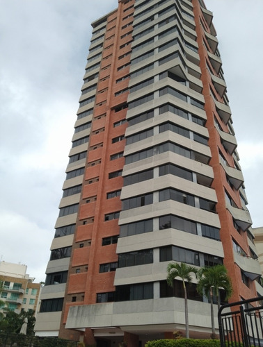 Espectacular Apartamento En Alquiler Ubicado En Las Mesetas De Santa Rosa De Lima.