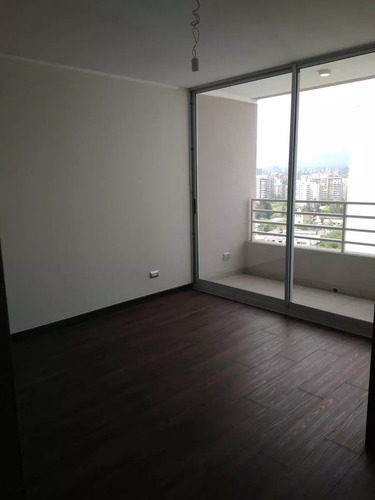 Un Dormitorio , Avda Irarrazabal/ Marchant Pereira