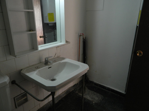 Amplios Espacios 2 Dormitorios 1 Baño Agustinas C/ Sn Martin