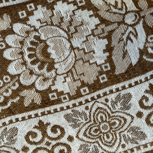 Manta de sofá de diseño indio Premium Sophistication Deli Caramel