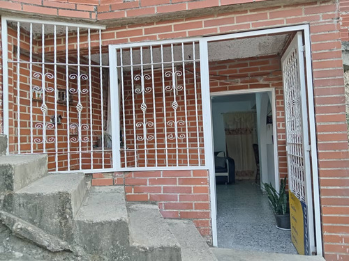 Casa En Venta Km3 El Junquito 