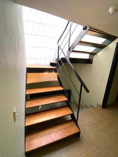Casa 3 Recámaras, 2 Baños,estacionamiento,cisterna Y Terraza