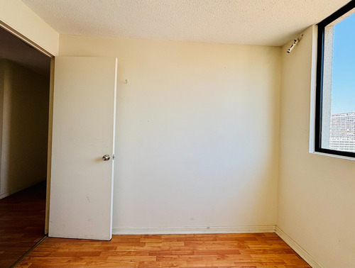 Se Vende A Pasos Parque Bustamante, 3 Dormitorios, Santiago