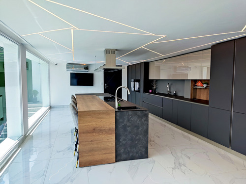 Casa, Alquiler, Los Naranjos, Caracas, Distrito Capital