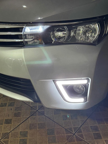 Luz Led C/ Moldura L/r Com Seta E Drl Para Corolla 15 Ao 17