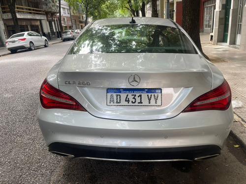 Mercedes-Benz Clase CLA 1.6 Cla200 Urban 156cv At