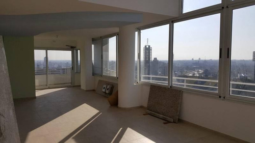 Imagen 15 de 30 de Atlantis Rosario - Duplex - Vista Franca Al Rio!