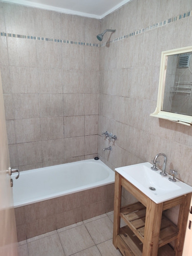 Imagen 9 de 15 de Departamento Al Frente 2 Ambientes Con Balcón
