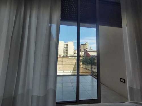 Departamento En Alquiler Loft Con Balcón En San Telmo, Capital Federal, Buenos Aires