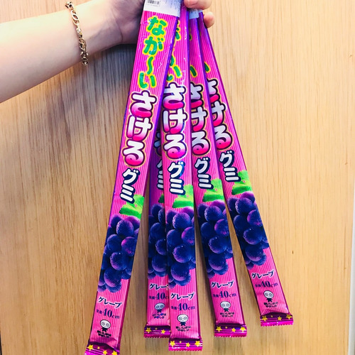 Imagen 3 de 3 de Chicle Uha Sakeru Gummy Nagai Long Long Man Japones