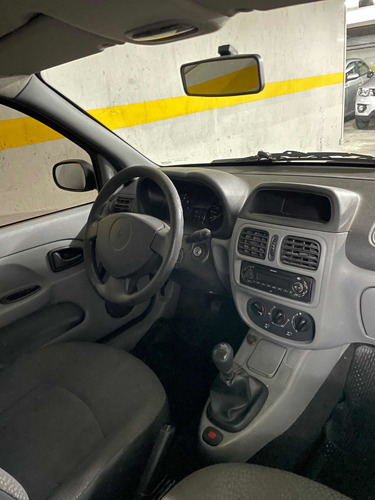 Imagen 9 de 10 de Renault Clio 2011 1.2 Pack