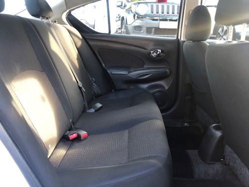 Imagem 8 de 9 de Nissan Versa Sl 1.6 16v Flex Fuel 4p Mec.