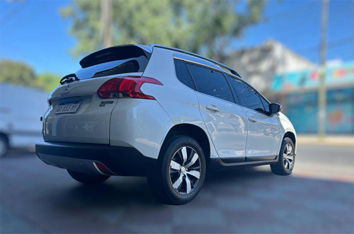 Peugeot 2008 1.6 Thp Sport
