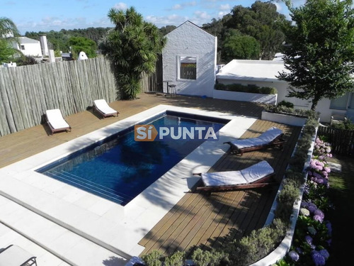 Imagen 2 de 30 de Casa En La Barra En Venta 6 Dormitorios