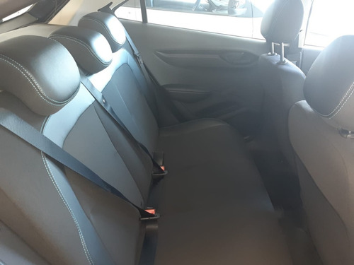 Imagen 10 de 25 de Chevrolet Onix Joy Black 0km#7