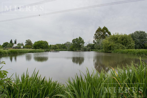 Imagen 15 de 30 de Lindisima Casa En Venta Con Vista Al Lago En Chacras De La Cruz