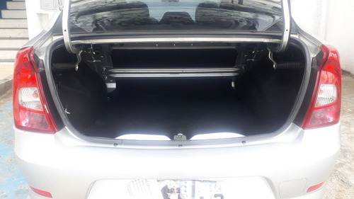 Renault Logan 2012 1.6 Expression Hi-torque 4p
