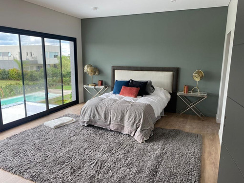 Imagen 6 de 10 de Casa De 4 Ambientes En Venta En Araucarias, Puertos De Escobar