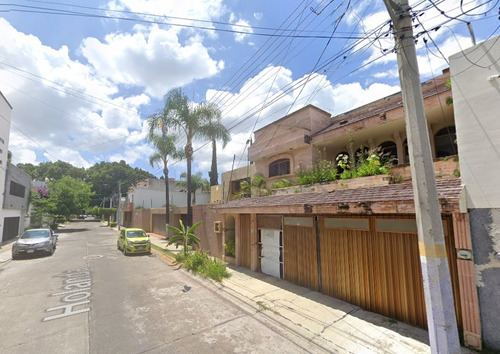 Remate!!!...invierte Y Obten Ganancias. Casa Adjudicada En Holanda 110, Los Laureles, Zamora De Hidalgo, Los Laureles, Zamora, Michoacán