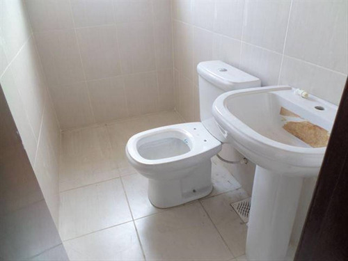 Imagem 10 de 30 de Sobrado Duplex Novo 3 Domitorios 2 Suites No Parque Bitaru Em São Vicente. - Hm2317