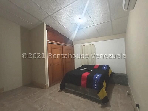 Imagen 9 de 25 de Casa Cagua Centro 04 Dormitorios 04 Baños
