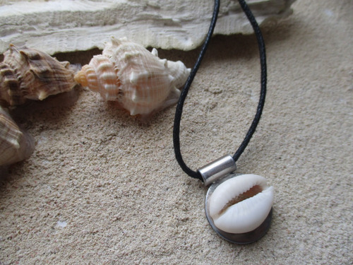 Vishudi Collar Hombre Caracol En Base