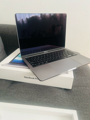 Macbook Pro 2020 13in, I7 Qcore, 16gb Ram, 512gb Ssd, Tbar (Reacondicionado)