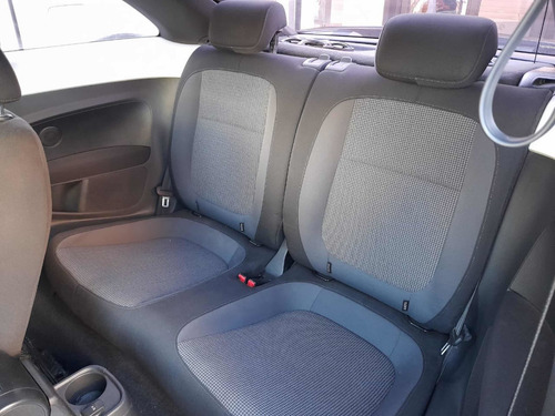 Imagen 9 de 11 de Volkswagen The Beetle 1.4 Tsi Design 2015