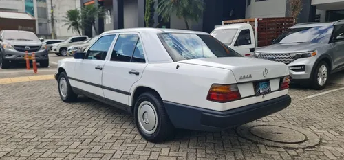 Mercedes Benz 230e 1988