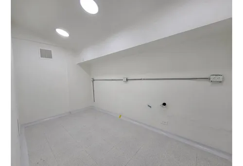 Arriendo Local Almacentro Ecosistema De Bienestar