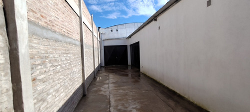 Vendo Galpon A Pocas Cuadras De Avenida 122 La Plata